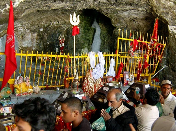 ৩৫ দিনৰ ভিতৰত ৪৮.৫ নিযুততকৈ অধিক লোকে অমৰনাথ গুহা মন্দিৰ পৰিদৰ্শন কৰে।