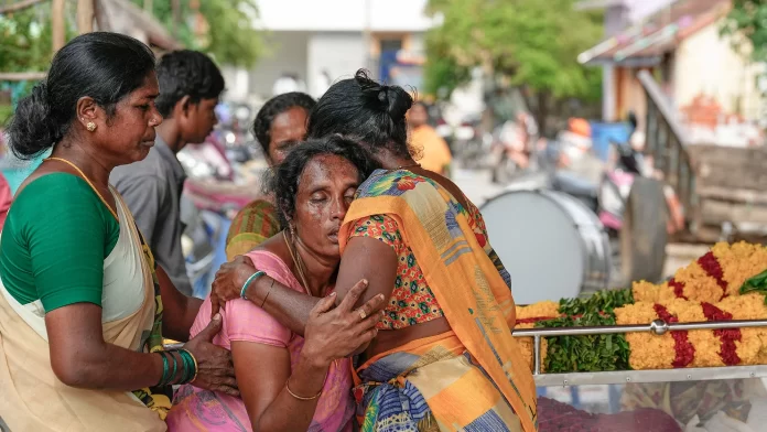 কল্লাকুৰিচি হুচ ট্ৰেজেডীৰ চিবিআইৰ তদন্তৰ নিৰ্দেশ মাদ্ৰাজৰ উচ্চতম ন্যায়ালয়ে।